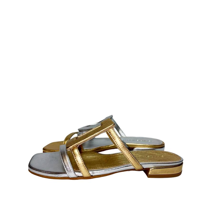 Tsakiris Mallas 580 Slides