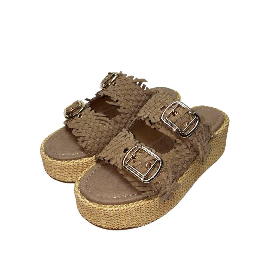 Emanuelle Vee 202 16 P011 Wedge
