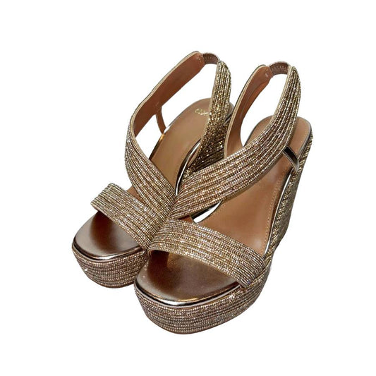 Exe' Naomi 917 Wedge
