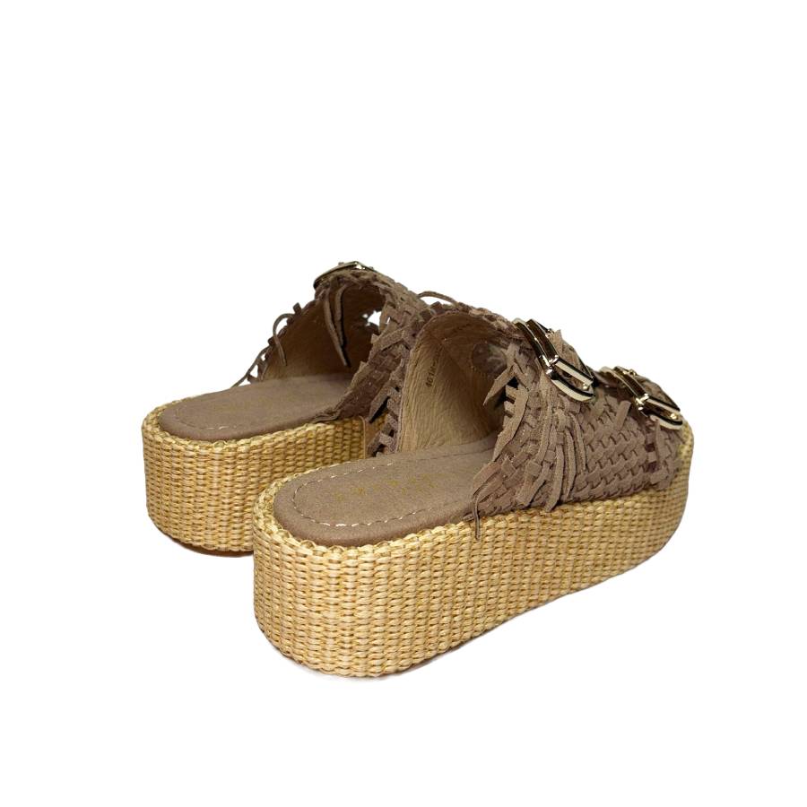 Emanuelle Vee 202 16 P011 Wedge