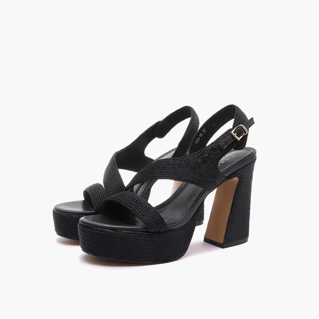 Emanuelle Vee 200 10 Sut Sandal
